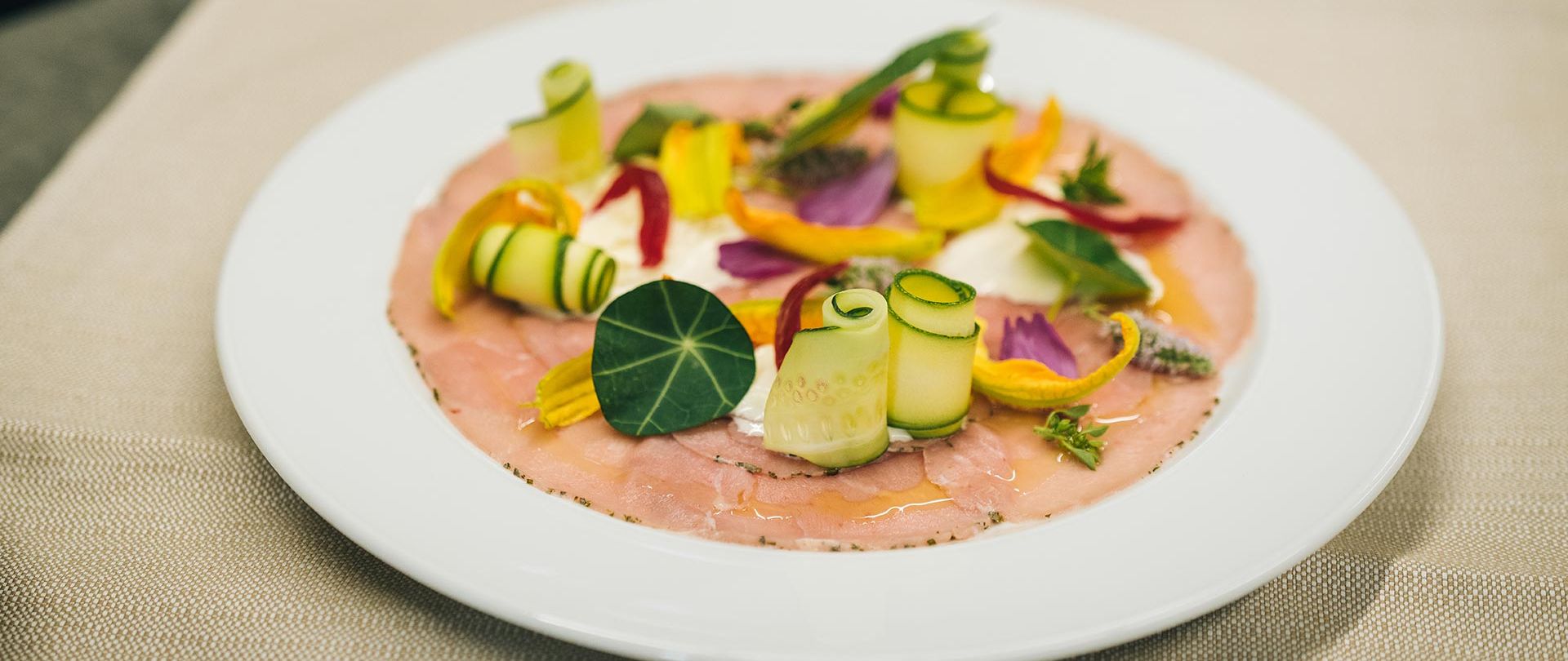 Entdecken Sie die Welt der Gourmet-Erlebnisse: Kulinarische Genüsse für alle Sinne