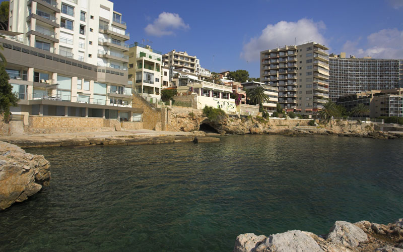 Erkunden Sie die Schönheit von Cala Major: Ein Juwel an der Küste Mallorcas