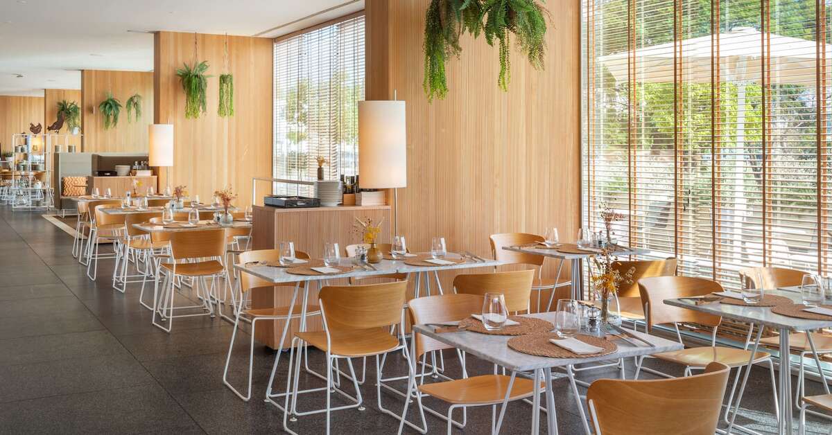 Erleben Sie Luxus pur im Meliá Bay Palma: Ihr exklusives Refugium in Mallorcas Hauptstadt