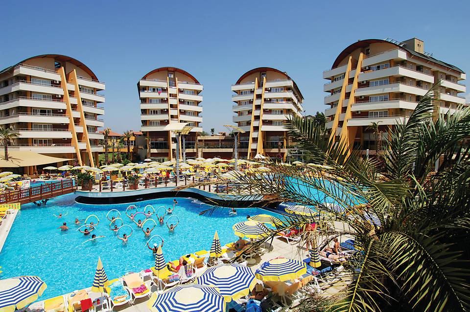 Erleben Sie Luxus und Entspannung im Hotel Alaiye Resort an der türkischen Riviera